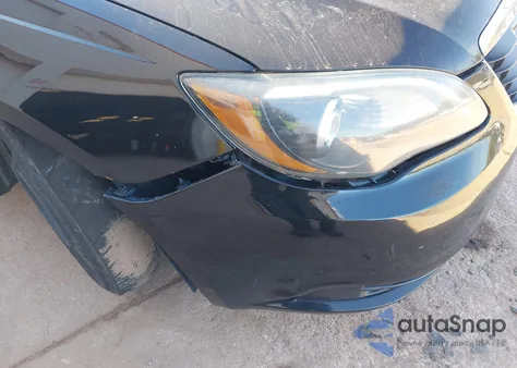 2011 Chrysler 200 S из США, поврежденный, VIN 1C3BC8FG3BN610343